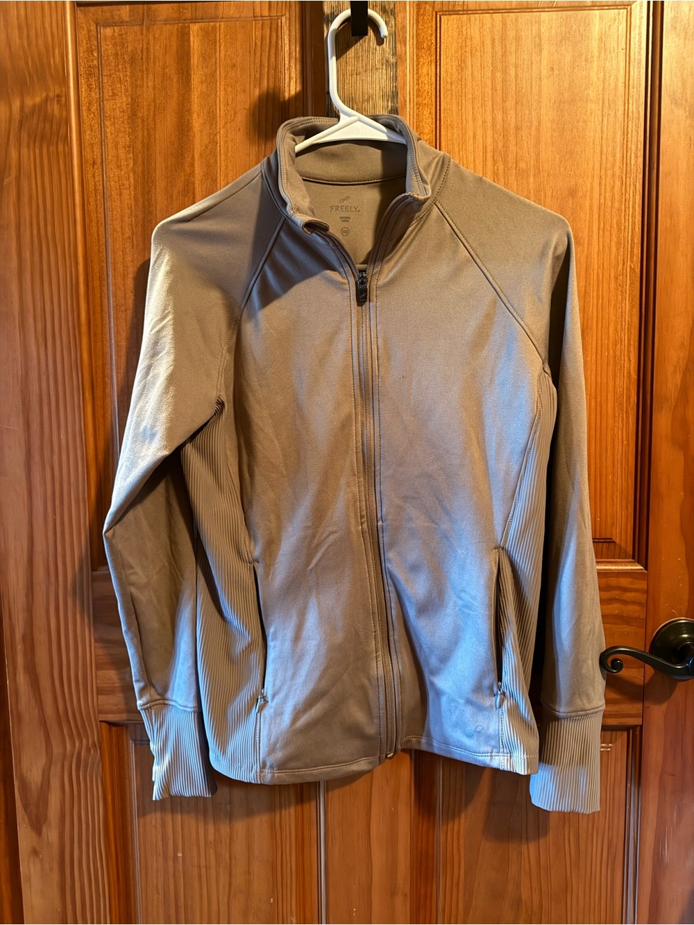 Women's Lightweight Taupe Zip-Front Shirt Jacket